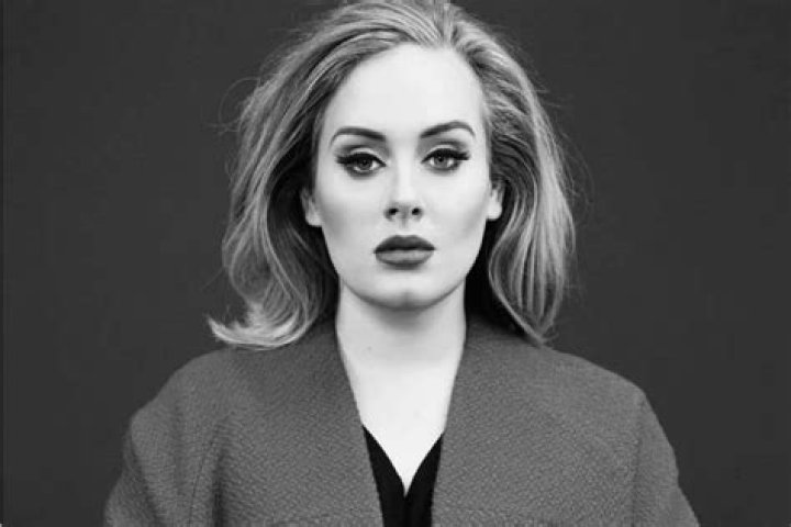 Adele Is On Vacation With Harry Styles In Anguilla And Proudly Reveals To Fellow Vacationer Just How Much Weight She’s Lost