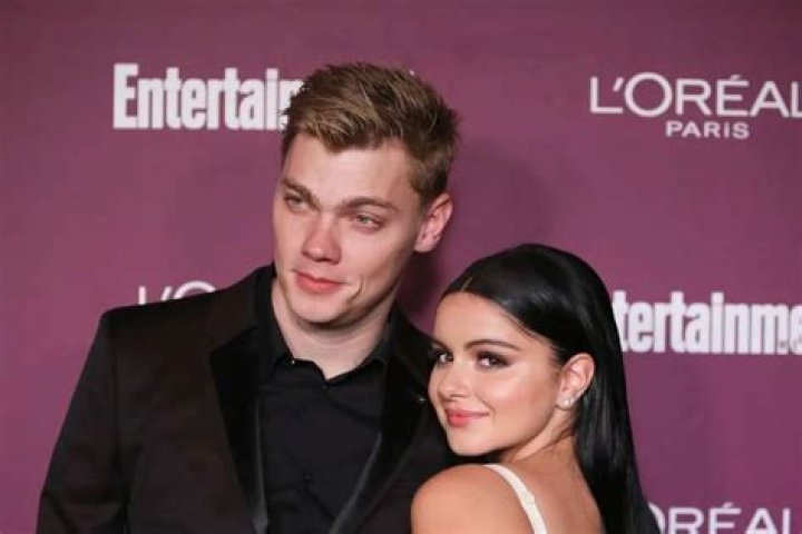 Ariel Winter And Levi Meaden – She’s Confident And Happier Than Ever Because Of Him!