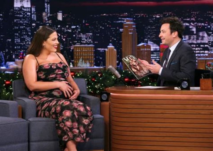 Ashley Graham Redefines Maternity Wear Again In House Of CB On The Tonight Show Starring Jimmy Fallon