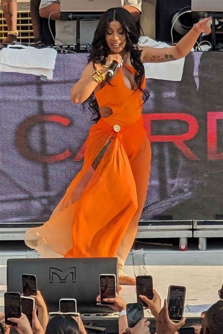 Cardi B Gets Slammed By Fans Over ‘Press’ Single As She Uses Alluring Pictures To Promote It — See Why Some Think Offset’s Wife’s Music Is Losing Its Edge And Has Become Too Generic