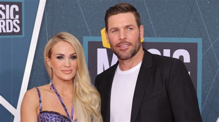 Cassie Randolph Addresses Rumor About The Reason She And Colton Underwood Split!