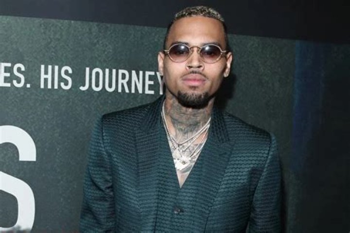 Chris Brown Is Labeled As ‘King Petty’ After His Clothing Company ‘Black Pyramid’ Sells These Shirts