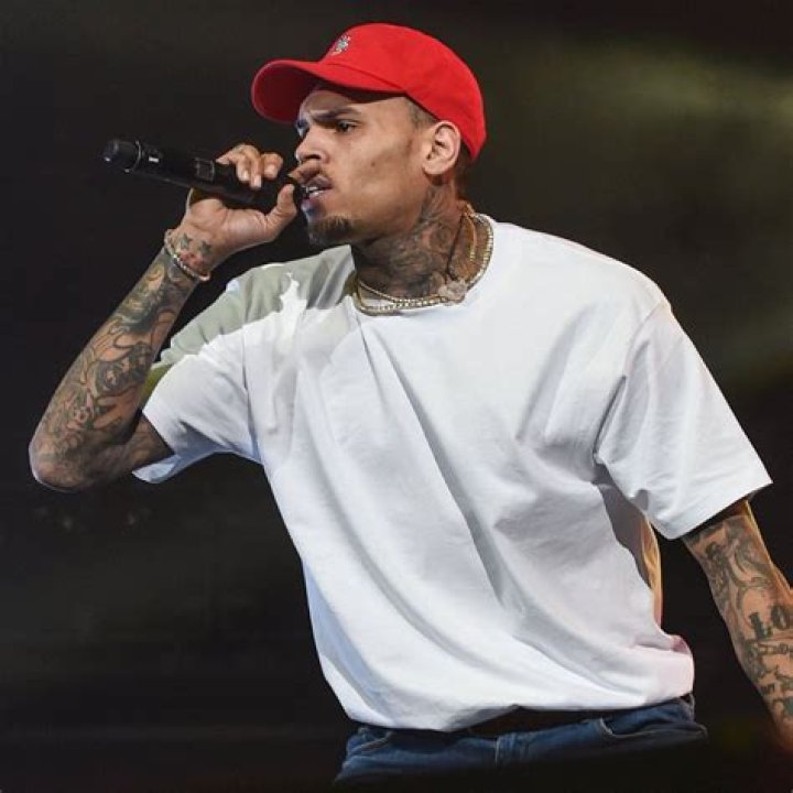 Chris Brown Is Off The Hook – He Will Not Face Charges For Battery After Allegedly Smacking A Woman’s Weave Off