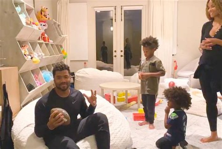 Ciara Starts Conversation About Motherhood After Posting Innocent Christmas Video With Russell Wilson And Future