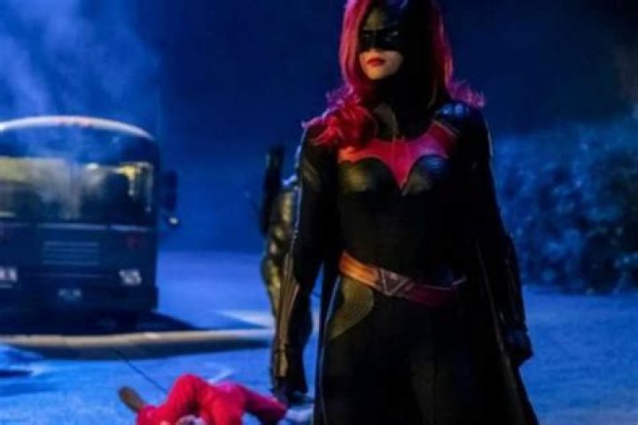 CW Orders ‘Batwoman’ Pilot With A ‘Game Of Thrones’ Twist