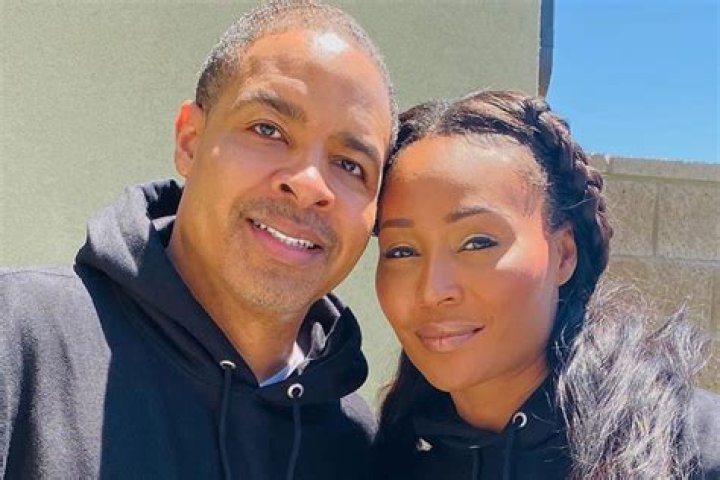 Cynthia Bailey Tries To Help Porsha Williams To Stay Strong On Their Girls Trip