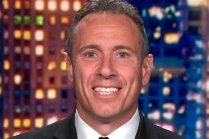 Did Chris Cuomo Photobomb His Wife’s Yoga Video In The Buff?