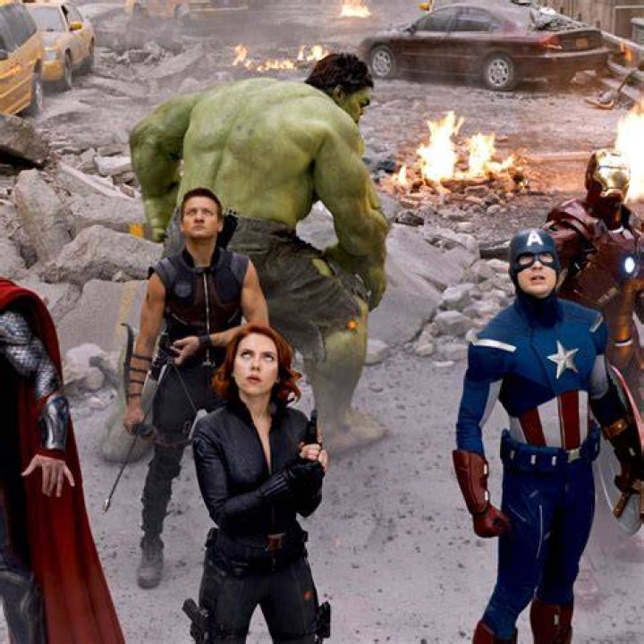Editor Online Deletes Women From Latest Avengers Movie In An Attempt To Show Their Redundancy