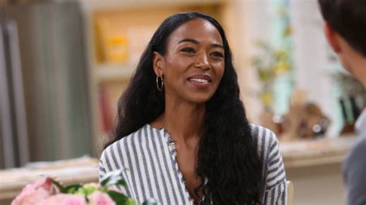 Here Is Why Fans Think Amanda Seales Will Not Last Long On The Real