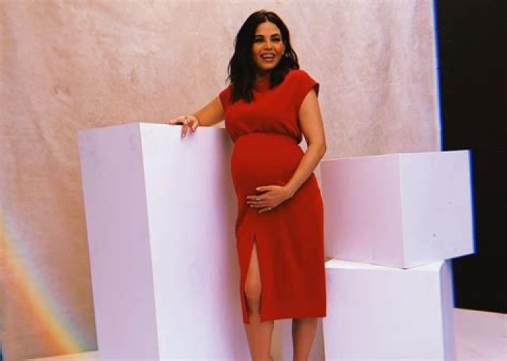 Jenna Dewan Shows Off Growing Baby Bump As Six-Year-Old Everly Prepares For A Crying Baby