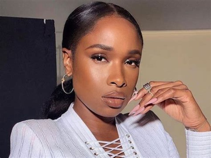 Jennifer Hudson Is Gorgeous In Balmain