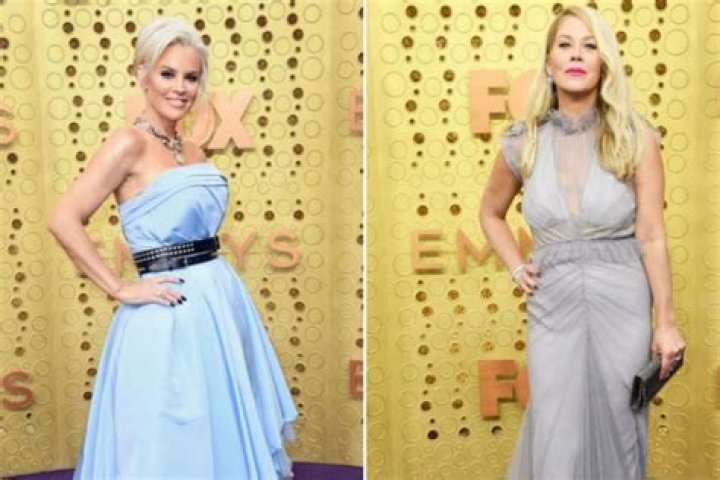 Jenny McCarthy Dragged For Awkward Interview With Christina Applegate