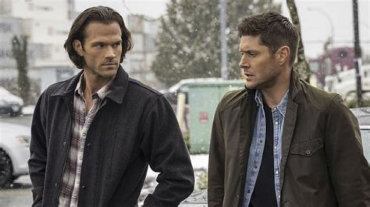 Jensen Ackles Gets Emotional Showing The Last Script Page For ‘Supernatural’ – Check Out The Vid!