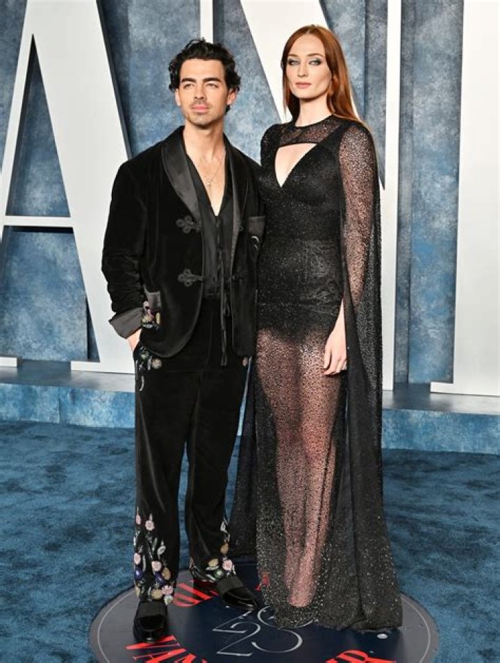 Joe Jonas And Sophie Turner Tie The Knot And Diplo Films It During Spontaneous Las Vegas Ceremony – See The Vid!
