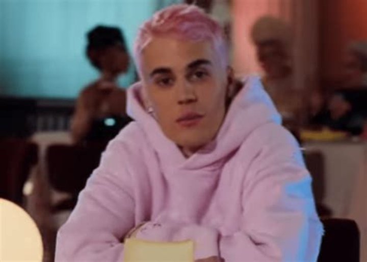 Justin Bieber Has Pink Hair In New Video For Single Yummy That Many Believe Is About Hailey Baldwin