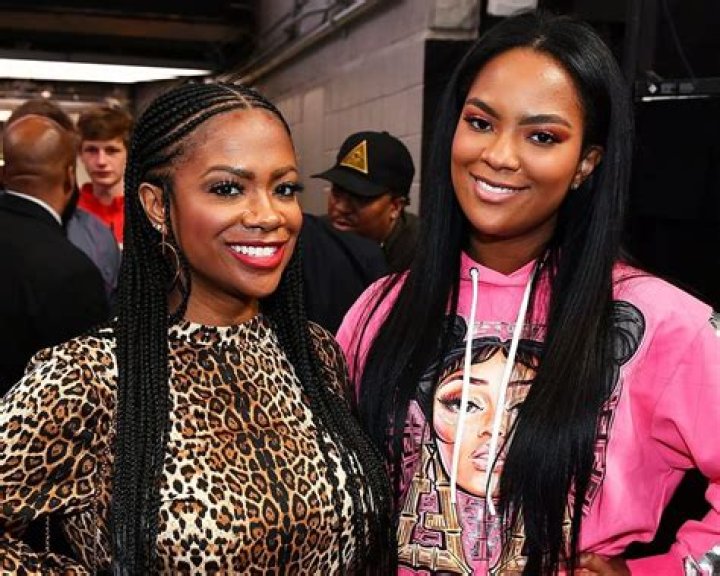 Kandi Burruss Received 45.5M Likes In 2019 – Check Out Her Post