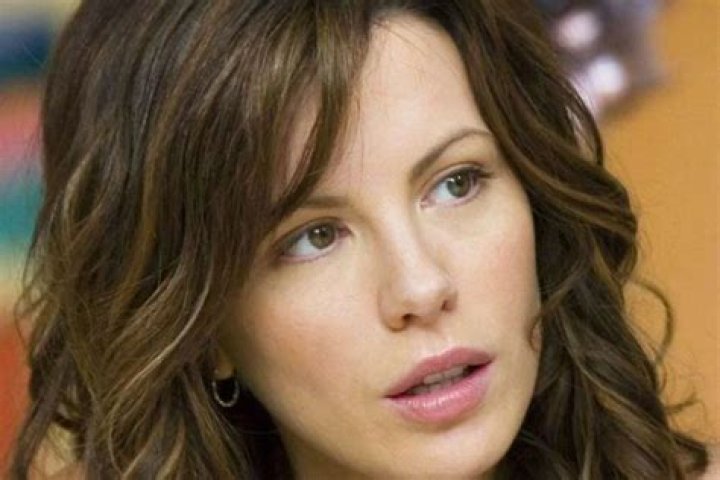 Kate Beckinsale’s Daughter Calls Her Mom A ‘Lunatic’ After Kate Gets Paranoid Regarding Cocaine Use Rumors