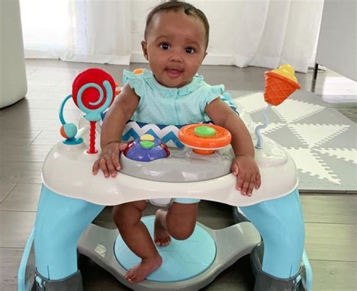 Kenya Moore’s Baby Girl, Brooklyn Daly Has The Potential Of Becoming A Baby Model According To Fans
