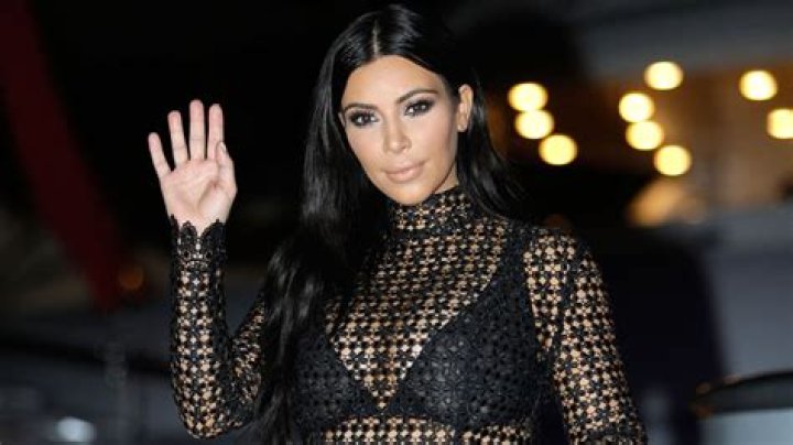 Kim Kardashian Shares Her New Mission With The World And Fans Ask Her To Help The Girls Involved In R. Kelly’s Case