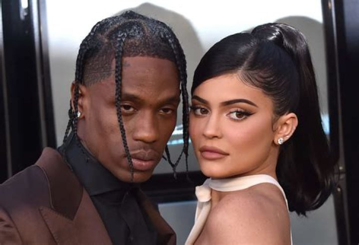 KUWK: Kylie Jenner ‘Really Excited’ To Help Decorate Travis Scott’s New Mansion!
