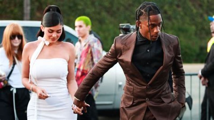 KUWTK: Kylie Jenner And Travis Scott Back Together While On Aspen Trip With Stormi?