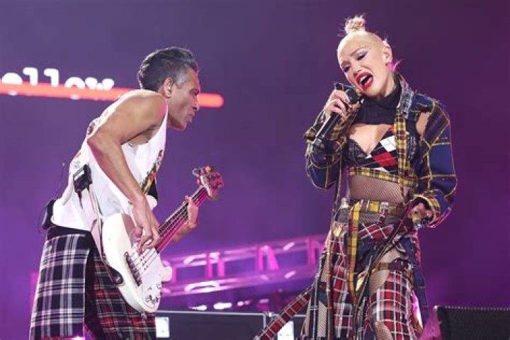 Miley Cyrus Goes Live And Sparks Controversy About Being Gay — Singer Implies It’s A Choice