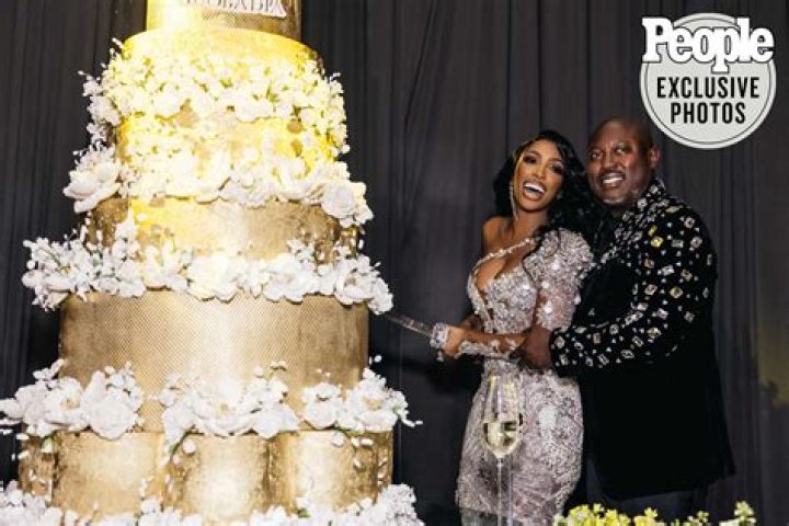 Porsha Williams Reveals To Her Fans That It’s A Good Day To Have A Sale