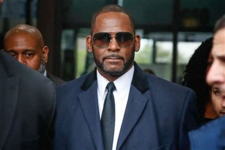 R. Kelly Might Be Free Again After Receiving This Great News — How Will Girlfriends Joycelyn Savage And Azriel Clary Handle This?