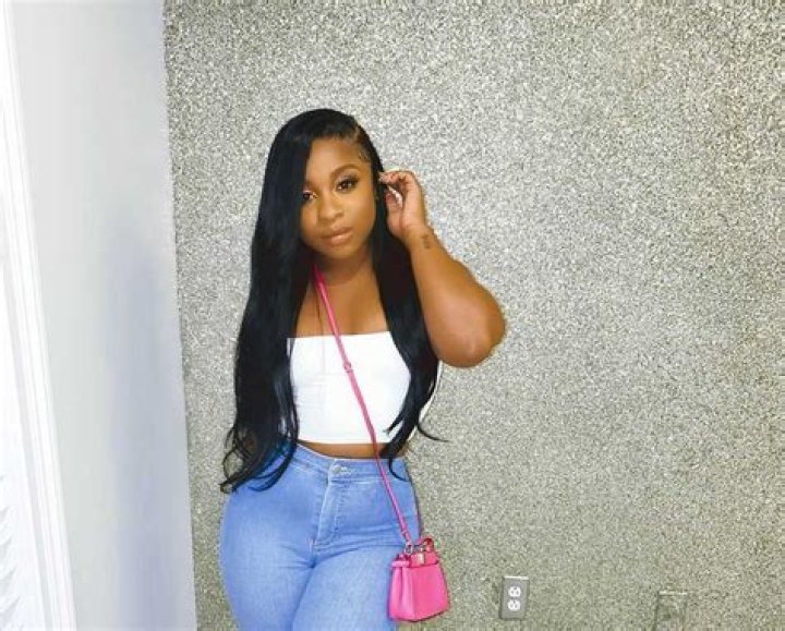 Reginae Carter Flaunts A New Hairdo – Check Out Her Blue Bob In This Video