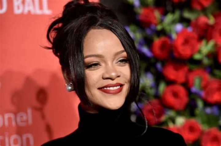 Rihanna Just Signed A Publishing Deal With Sony Records