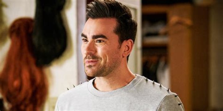 Schitt’s Creek Star Emily Hampshire Promises Fans A ‘Perfect’ Series Finale