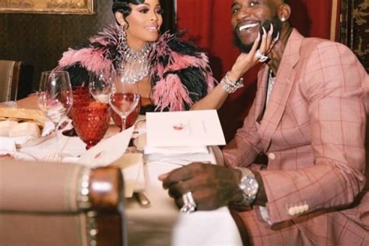 Snoop Dogg Lands In Hot Water For Saying This About Gucci Mane’s Wife. Keyshia Ka’oir, After Taking Jabs At R. Kelly