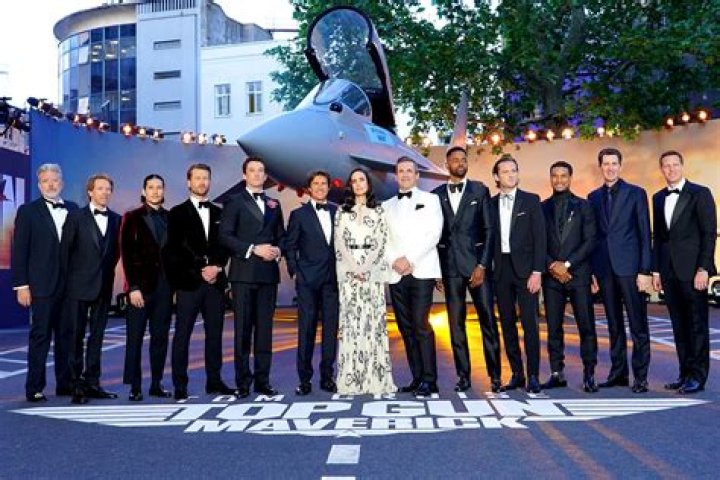 Top Gun Maverick’s Cast Discusses Rigorous Training for The Film