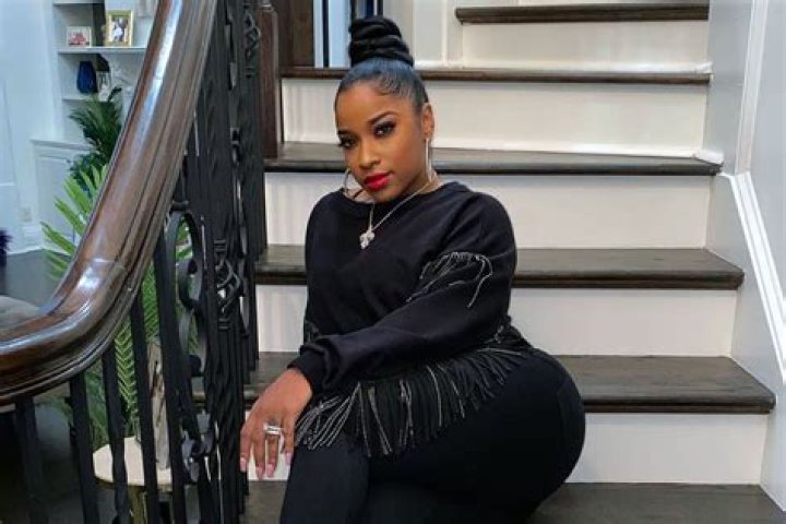 Toya Johnson’s Efforts Are Paying Off – Check Out Her Flawless Figure After So Much Workout!