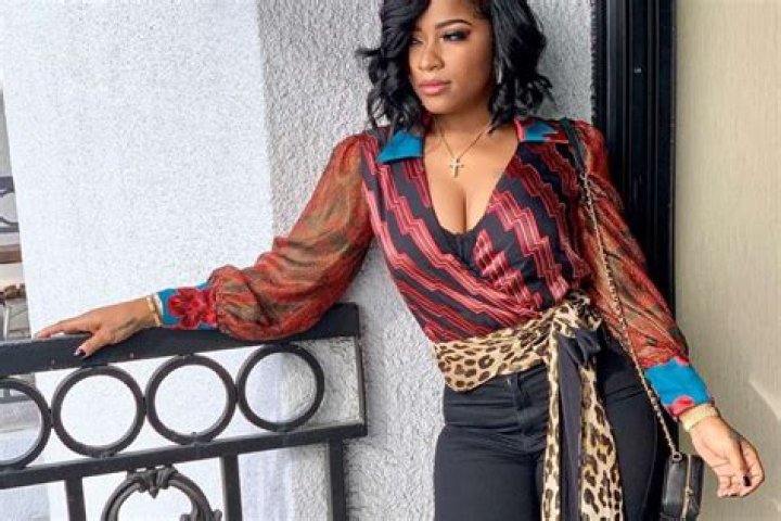 Toya Wright Proudly Wears Her Short Hair For Halloween – Fans Love Her Fashion Game