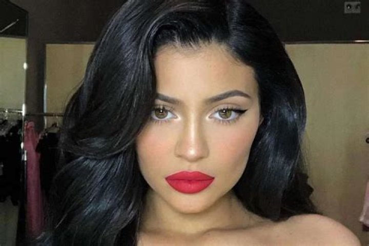 Tyga Has Surprising Reaction To Kylie Jenner’s Baby Daddy’s Performance During Super Bowl Halftime Show